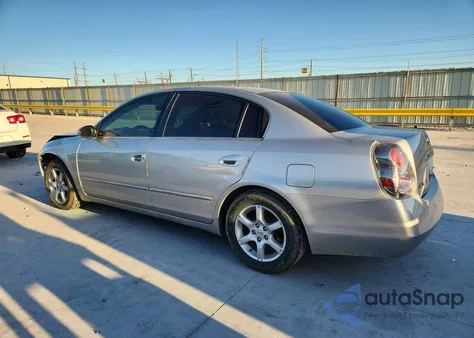 2005 Nissan Altima 2.5 from USA, damaged, VIN 1N4AL11D75N926902